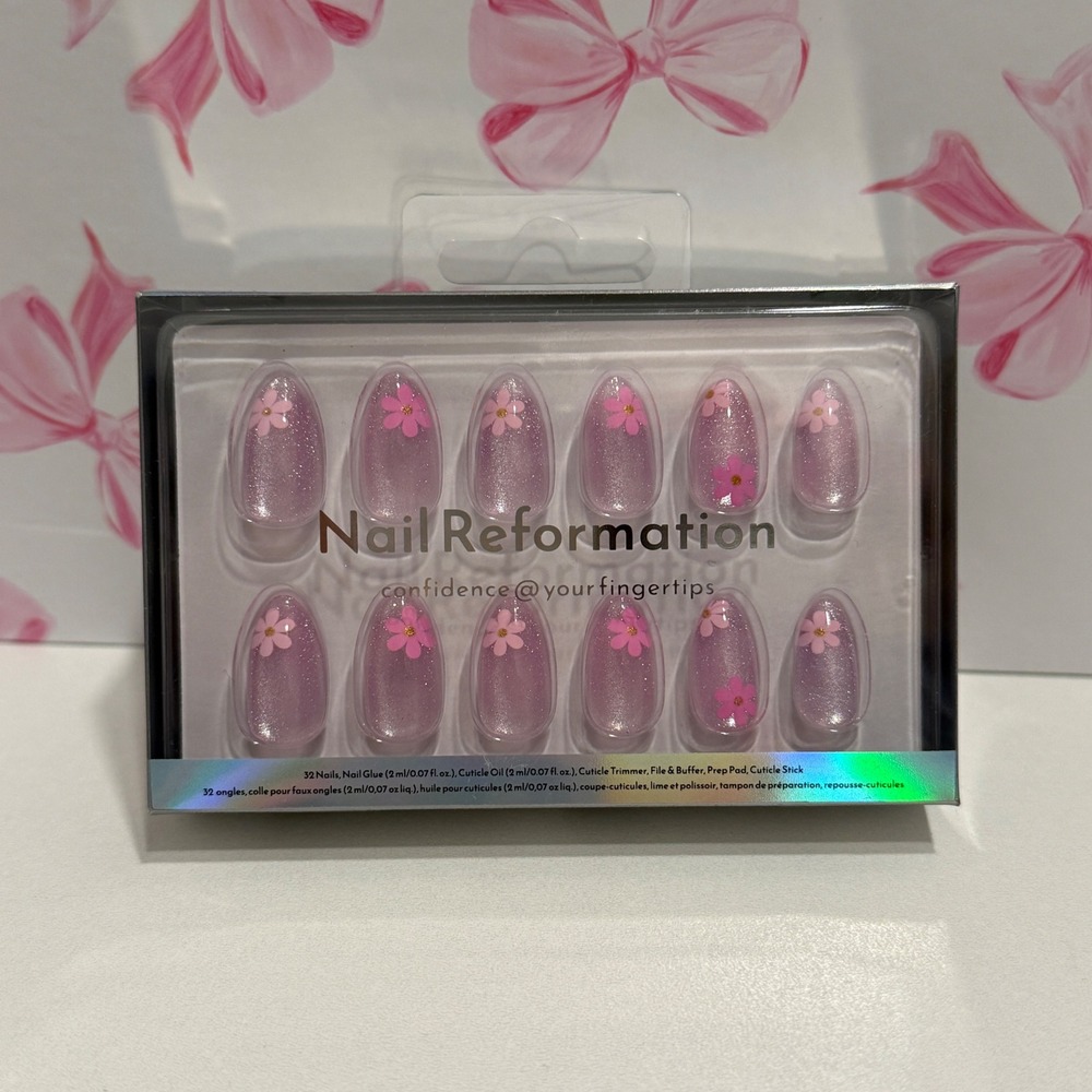 Nail Reformation Press On Nails Lavender‎ Purple Pink Floral Almond Shape 32ct